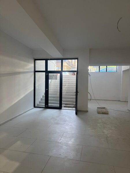 Piata Floreasca, Dorobanti